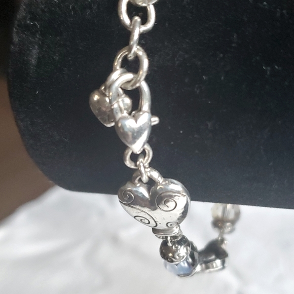 Designer Signed Brighton Hearts Bracelet. - Picture 7 of 11